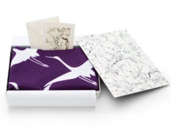 Geschenkset Chiyogami Mit Furoshiki Kuren M, Lila -Sakura Verkauf geschenkset chiyogami mit furoshiki kuren m lila 1