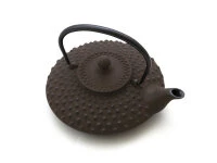 Japanische Teekanne Gusseisen Hira Arare, 0,5 L, Braun 5 Japanische Teekanne Gusseisen Hira Arare, 0,5 L, Braun – Bild 3