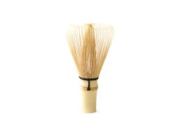 Matcha Besen Kazuho, Takayama Chasen, Weißer Bambus -Sakura Verkauf matcha besen kazuho takayama chasen weisser bambus 1